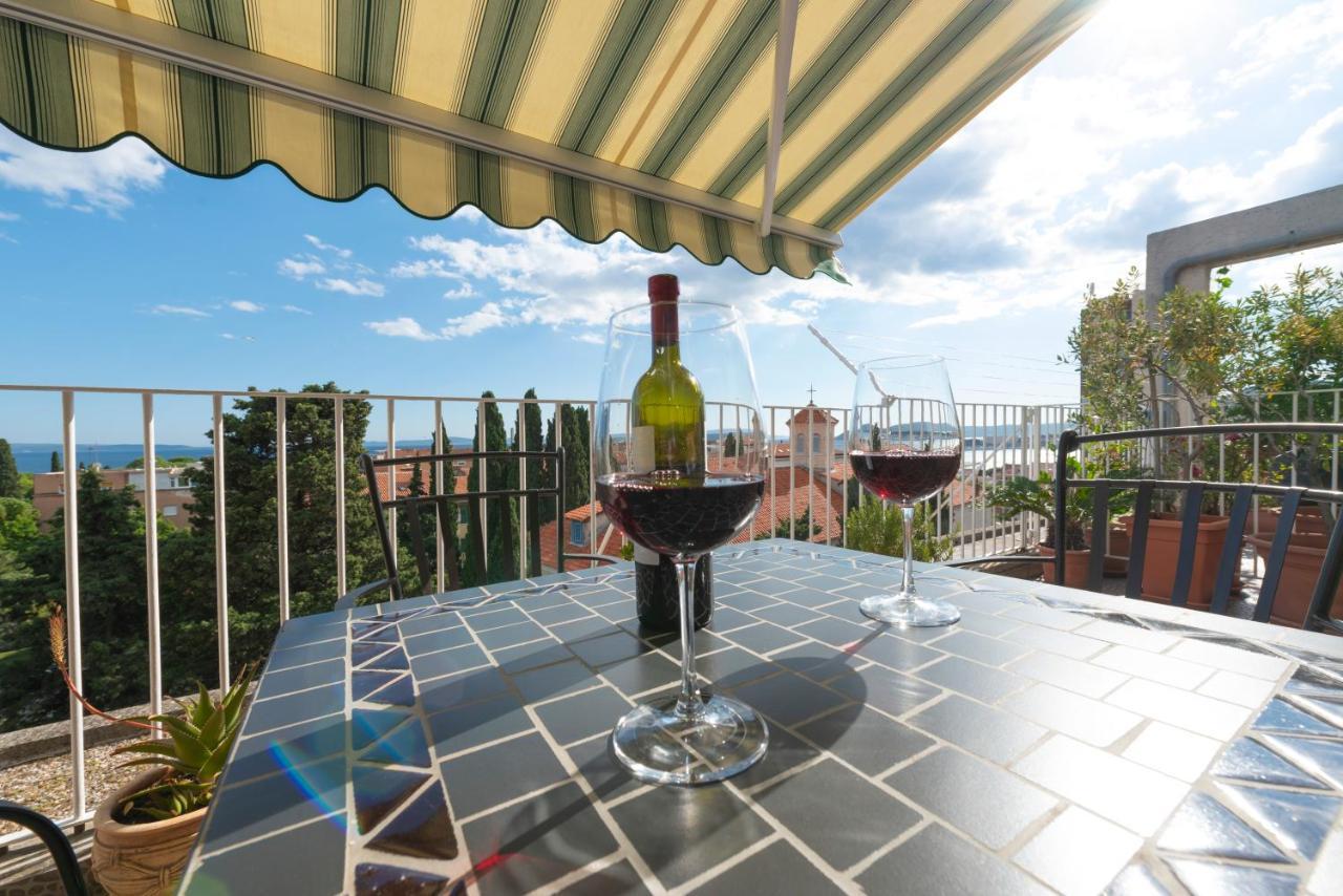 Sky Apartment Сплит Екстериор снимка