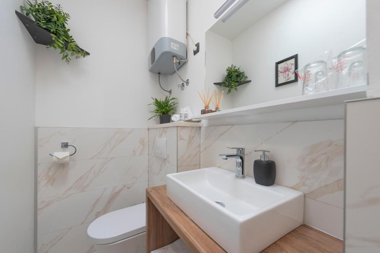 Sky Apartment Сплит Екстериор снимка
