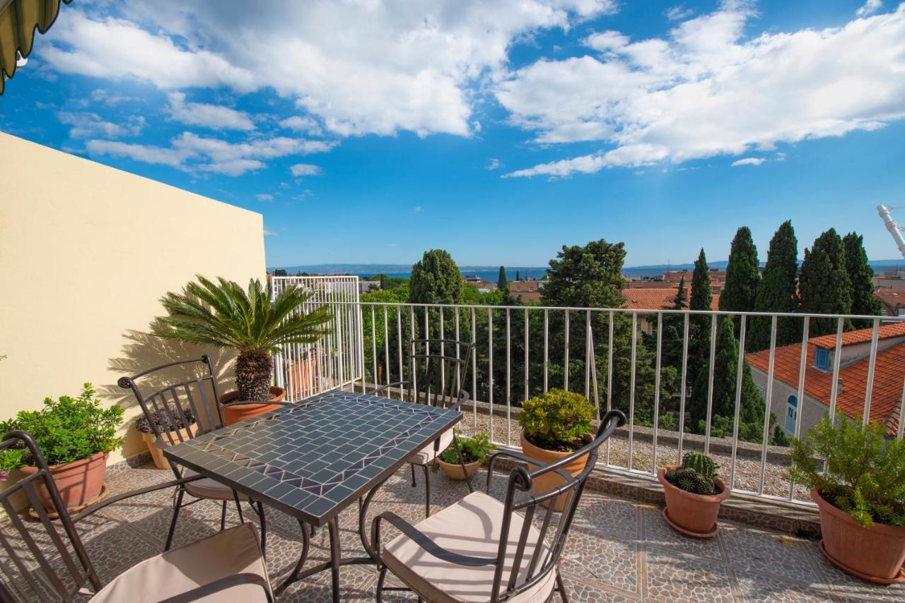 Sky Apartment Сплит Екстериор снимка